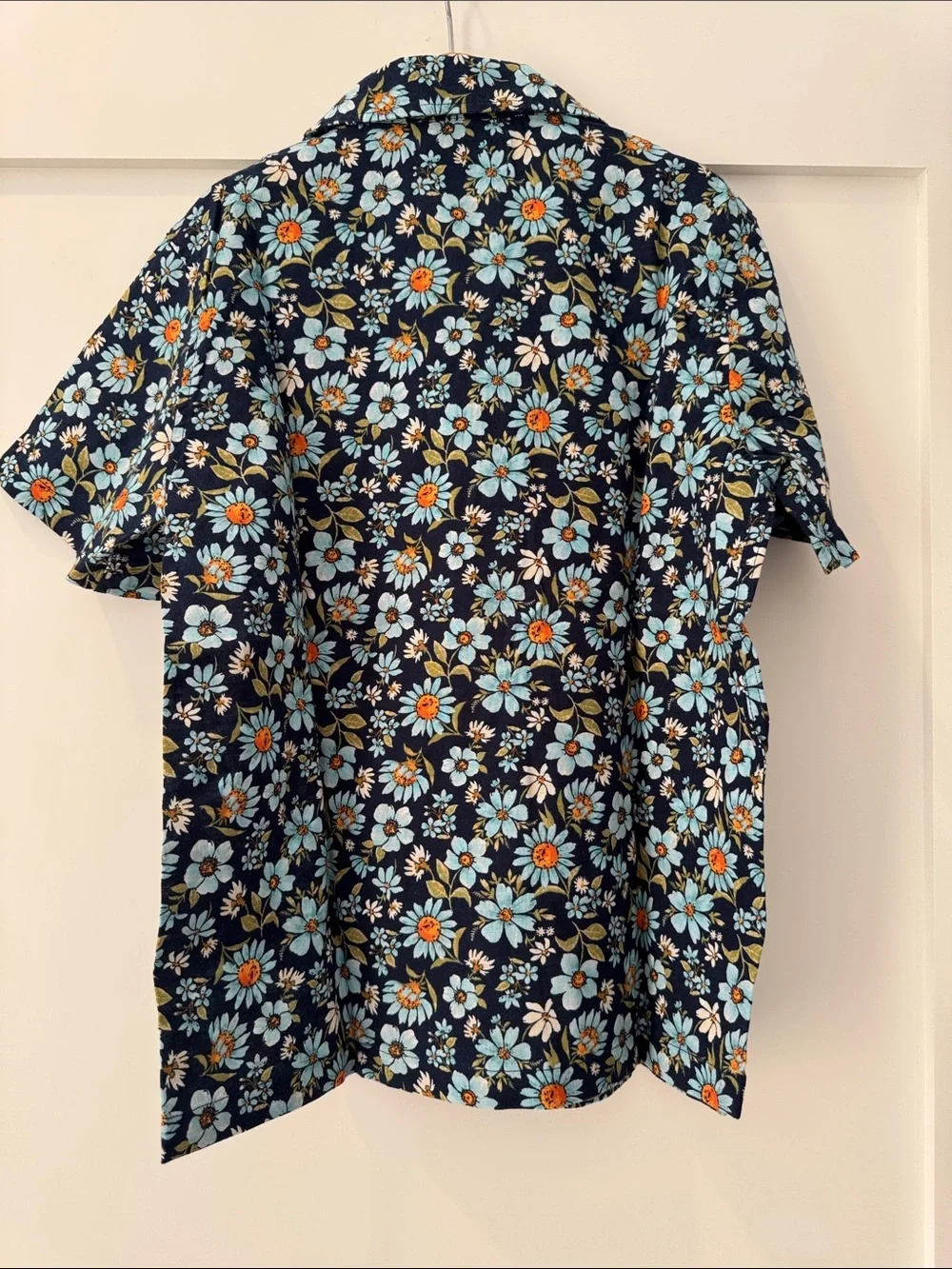 Old Navy kid Navy Floral Short-Sleeve Button-Up Shirt